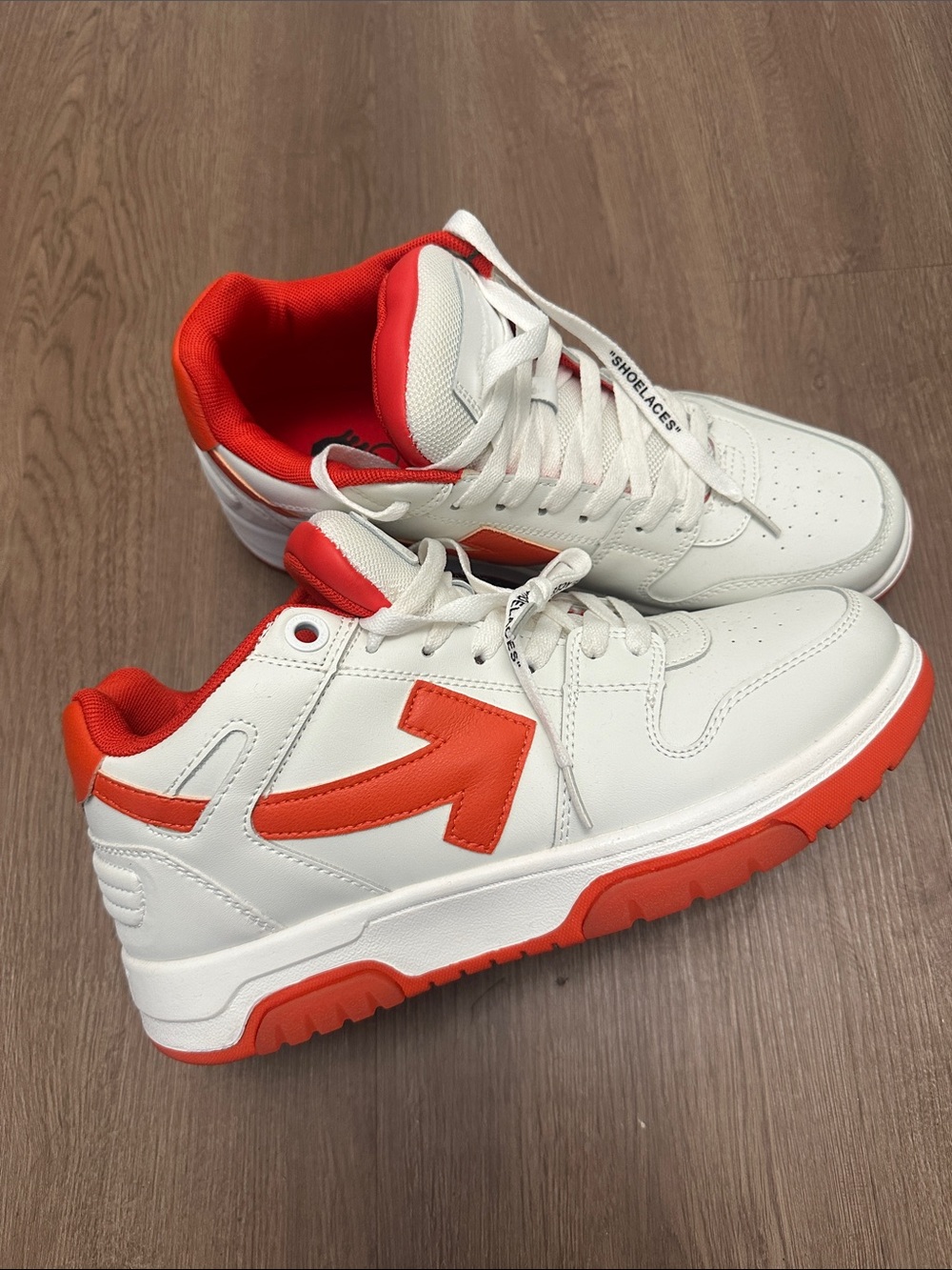 Off-White White and Orange Arrow Low-Top Sneakers